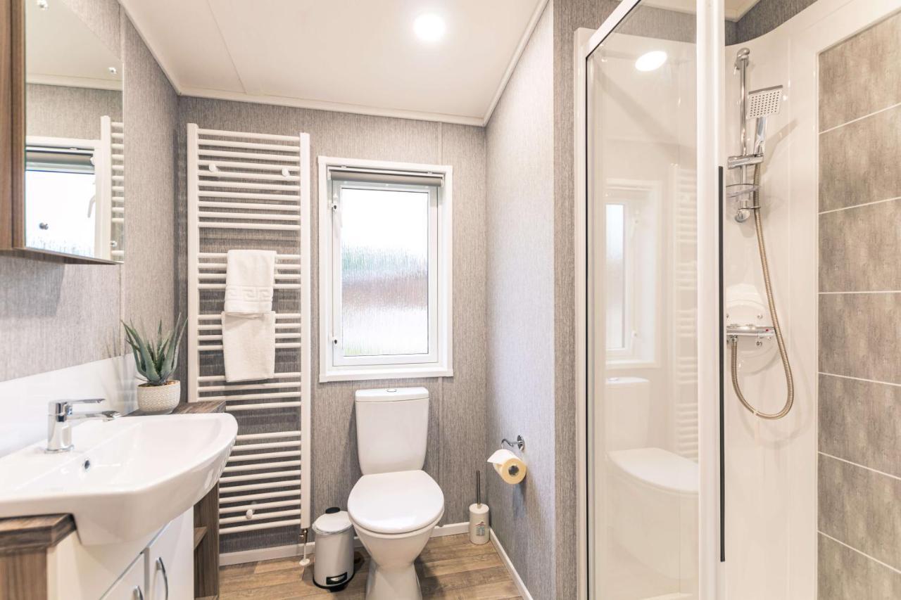 Moore Lodge With Hot Tub ساوث كيف المظهر الخارجي الصورة